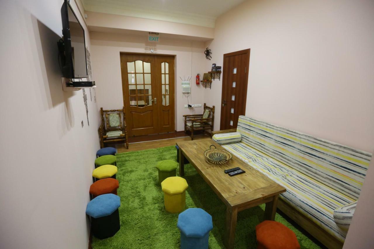 Avenue Hostel Yerevan Ngoại thất bức ảnh