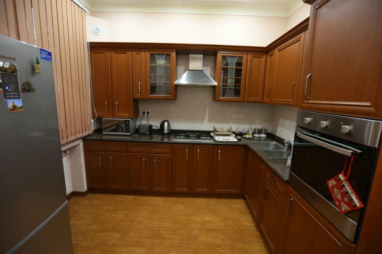 Avenue Hostel Yerevan Ngoại thất bức ảnh